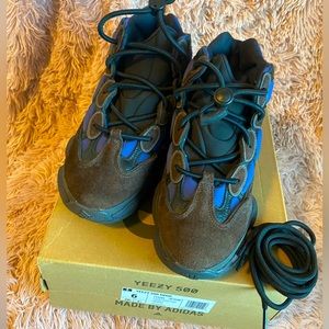 Yeezy 500 Boost Sneaker